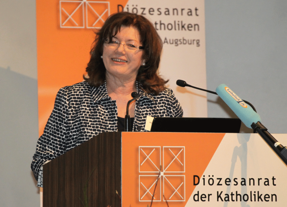 Gegen eine Kirche als „Sündenbock“: Diözesanratsvorsitzende Hildegard Schütz fordert hier mehr Engagement der Laien. Foto: Zoepf