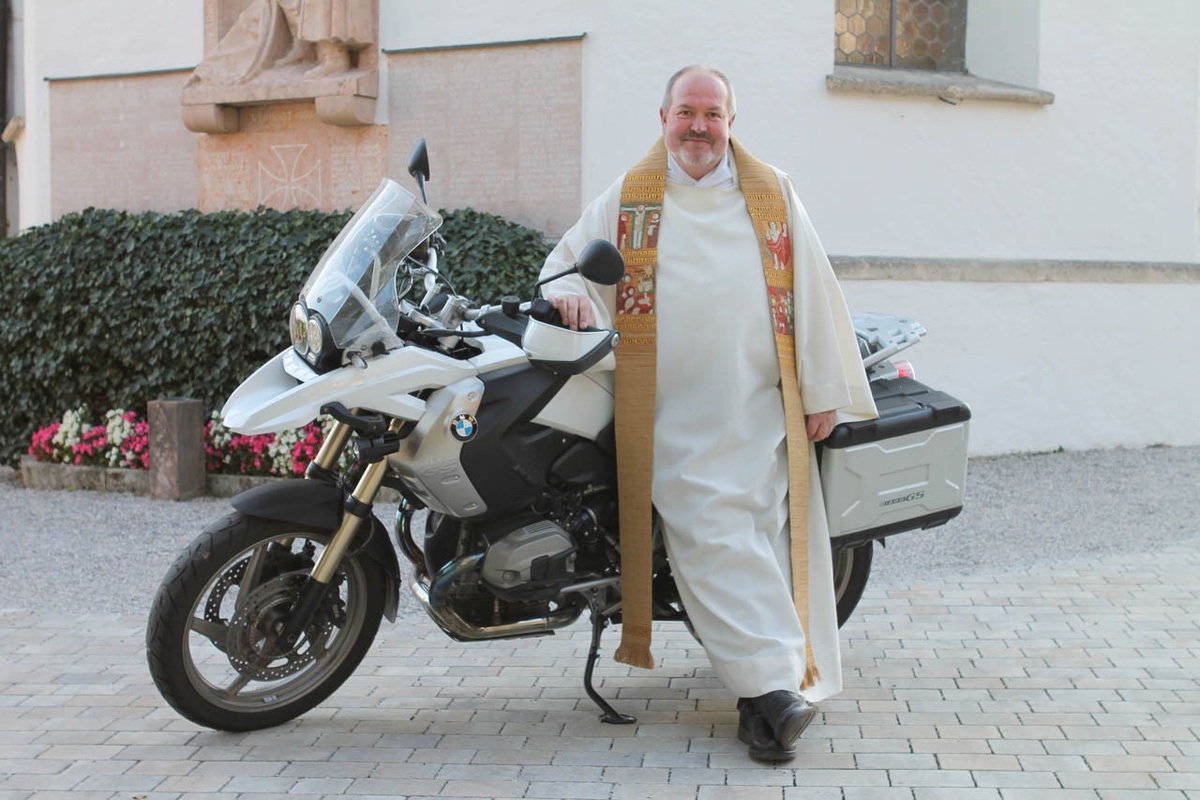 Motorrad-Pfarrer Robert Walter (Dienstag, 23. April 2019 10:32:00)