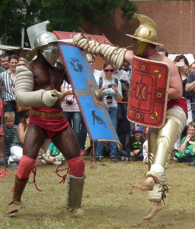 Auf dem Römerfest in Kempten werden Gladiatorenkämpfe aufgeführt. (Foto: Amor Mortis)