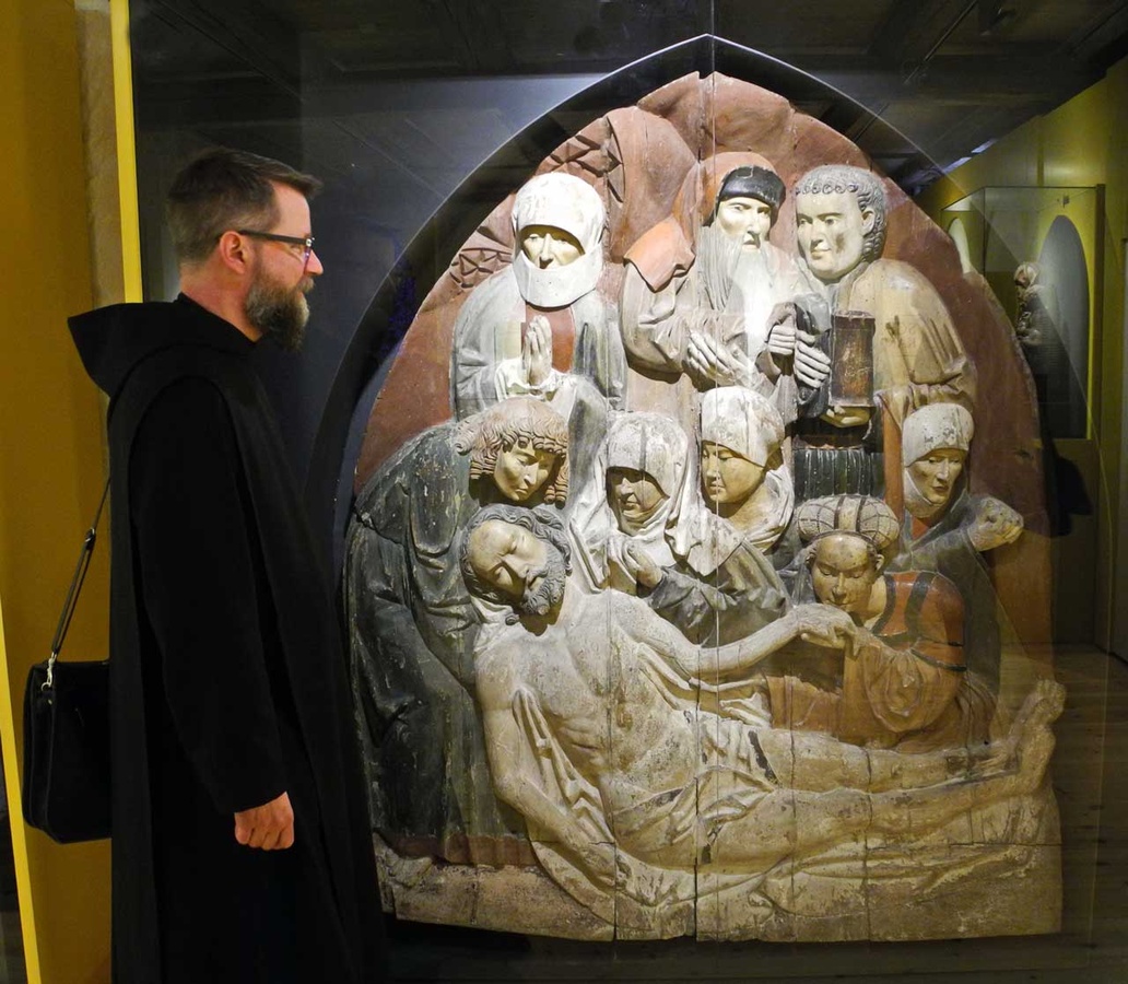 In einer Sonderausstellung präsentiert das Kloster Memleben einige Exponate erstmals der Öffentlichkeit, so auch die Beweinung Christi. (Foto: Wiegand)