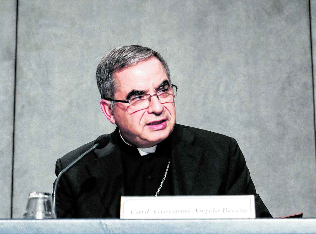 Dem zurückgetretenen Kardinal Giovanni Becciu wird Veruntreuung von Vatikan-Geldern vorgeworfen. (Foto: KNA)