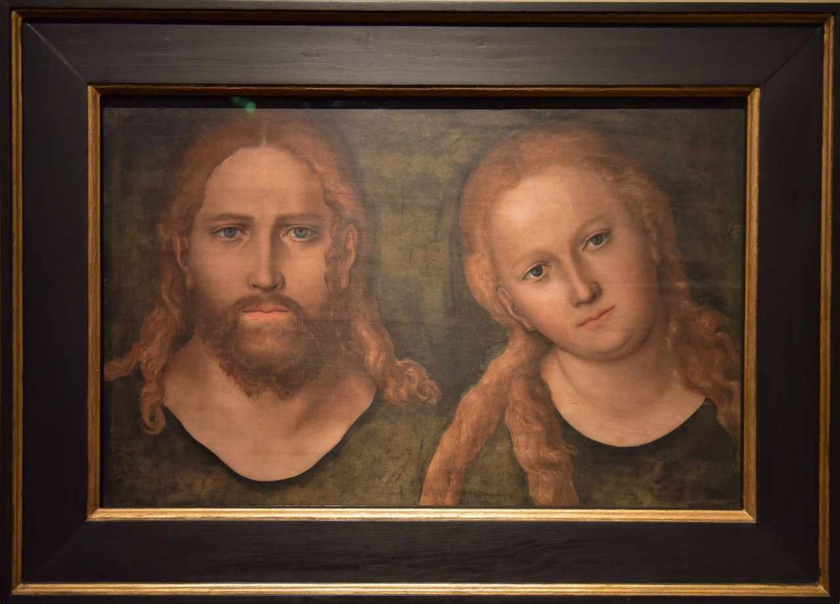 Ein wenig wie ein Foto des polizeilichen Erkennungsdienstes wirkt dieses Werk Lucas Cranachs des Älteren. Es zeigt Jesus und Maria oder Maria Magdalena. (Foto: Hammerl)