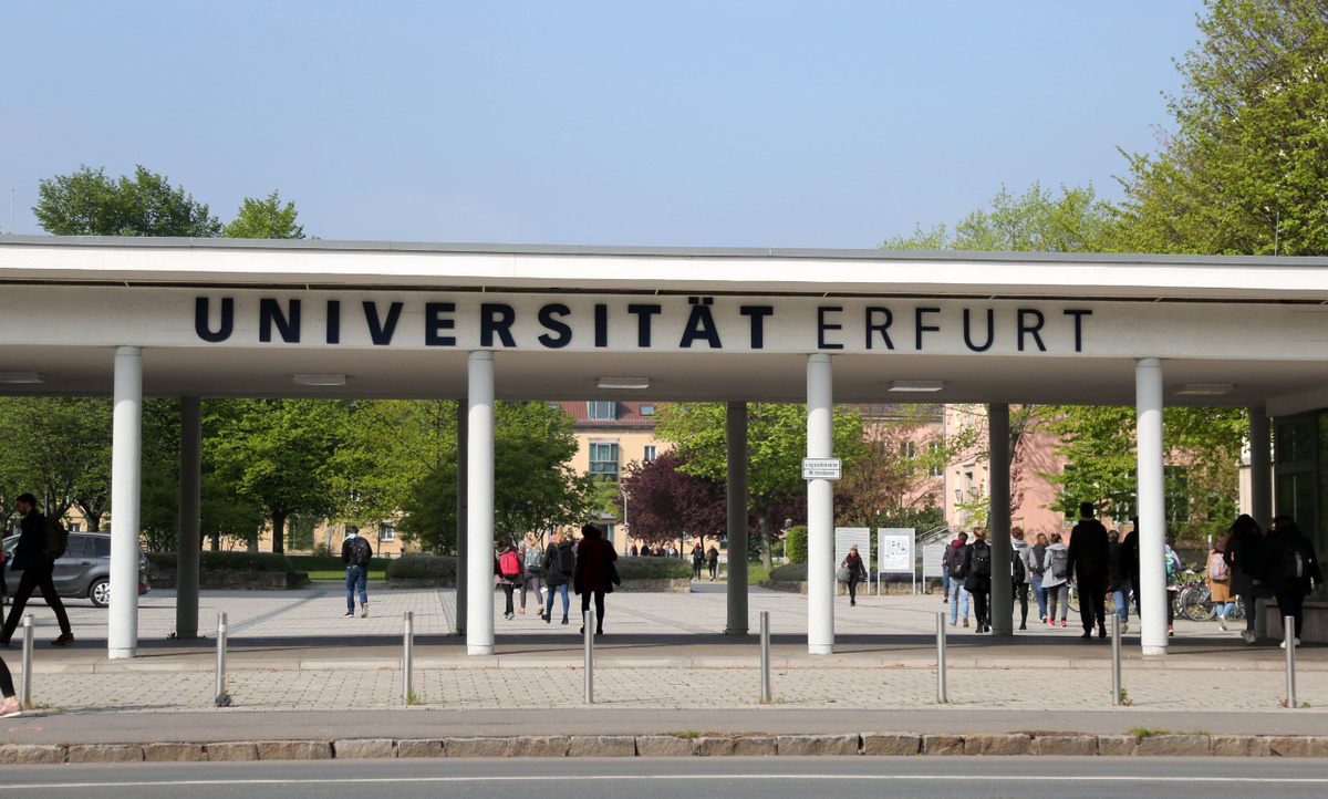 Eingangsbereich der Universität Erfurt. (Foto: imago images/Karina Hessland)