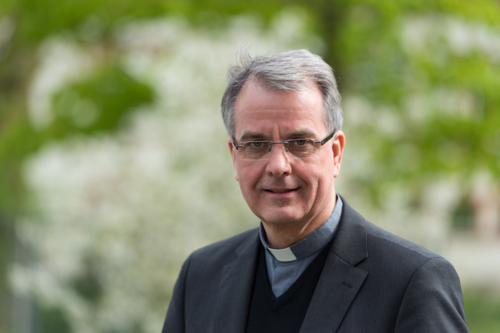 Jörg Michael Peters, Weihbischof in Trier und Sportbischof der Deutschen Bischofskonferenz.          Foto: KNA