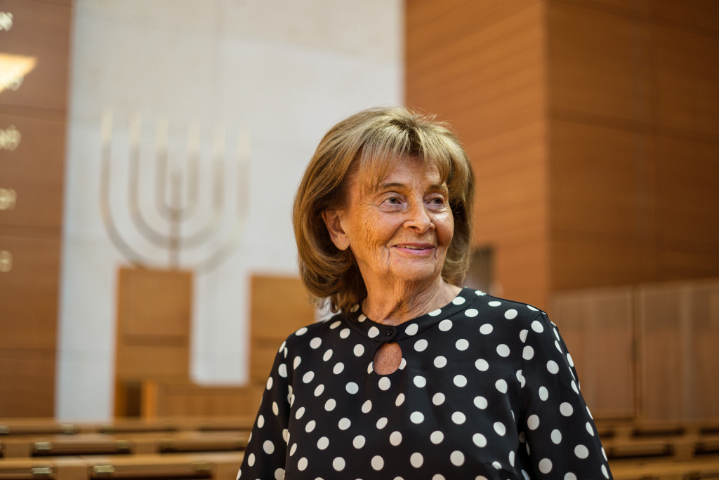 Charlotte Knobloch, Präsidentin der Israelitischen Kultusgemeinde München und Oberbayern, in der Israelitischen Kultusgemeinde in München. (Foto: KNA)