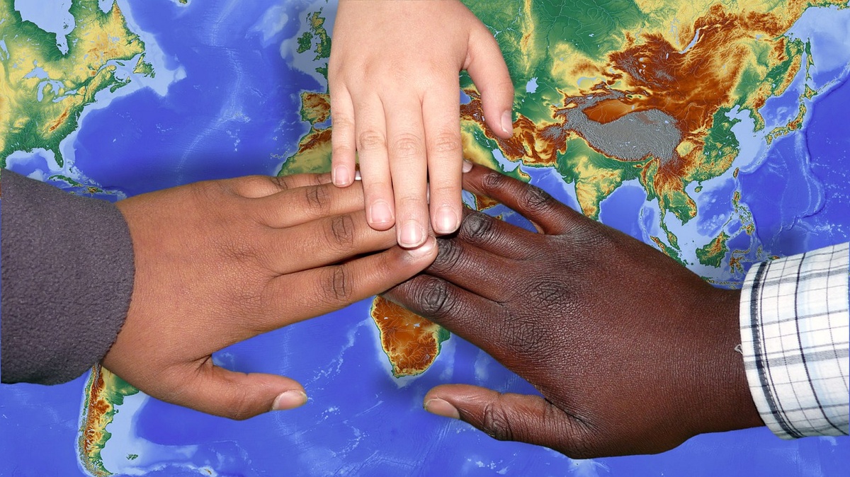 Durch den Weltfreiwilligendienst entstehen Freundschaft über Kontinente hinweg. (Foto: gem)
