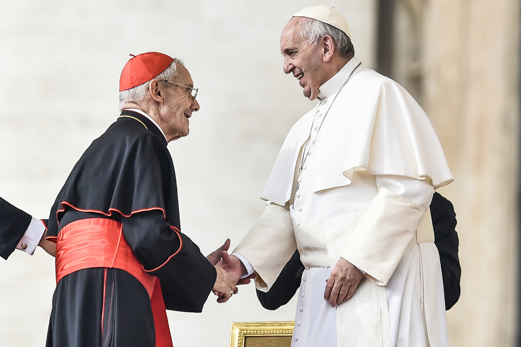 Kardinal Jean-Louis Tauran und Papst Franziskus. (Foto: KNA)