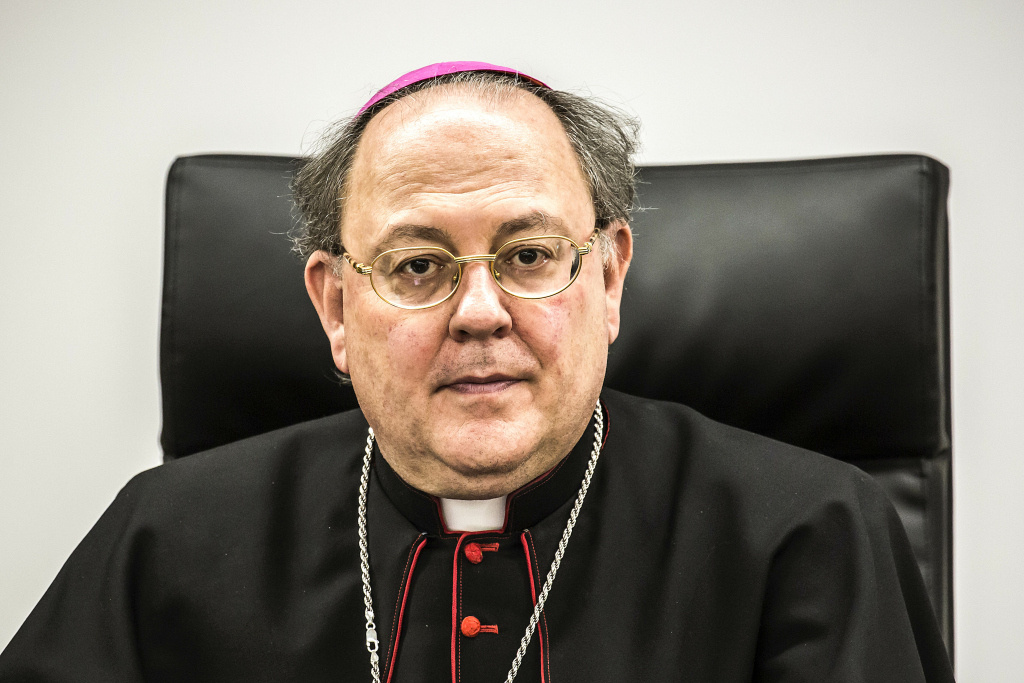 Bischof Fabio Fabene wechselt an die Kongregation für Selig- und Heiligsprechungen. (Foto: KNA)