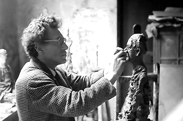 Foto: Sammlung Klewan©Succession Alberto Giacometti, VG Bild-Kunst, Bonn 2023; FAAG Paris via Wikimedia Commons/CC BY-SA 4.0 (https://creativecommons.org/licenses/by-sa/4.0)